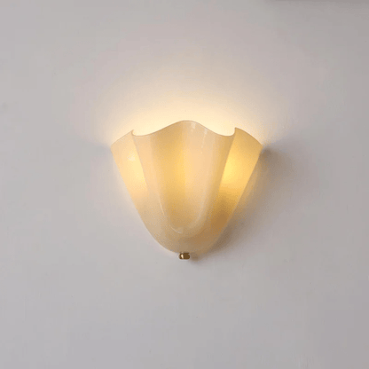 Petal Wall Sconce for Bedroom & Hallway – Sculptural Flower LED Wall Light, Modern Organic Living Room & Entryway Wall Lamp